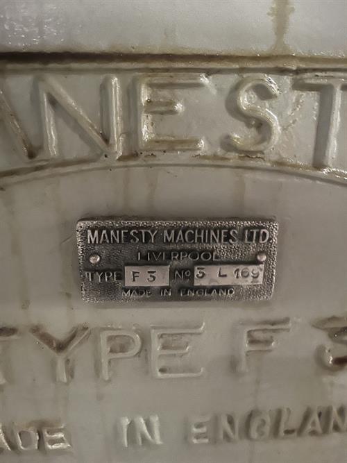 85673_03