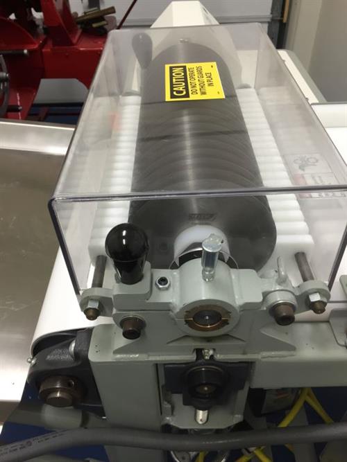 Bridge Metal 18" Wide Caramel Cutter